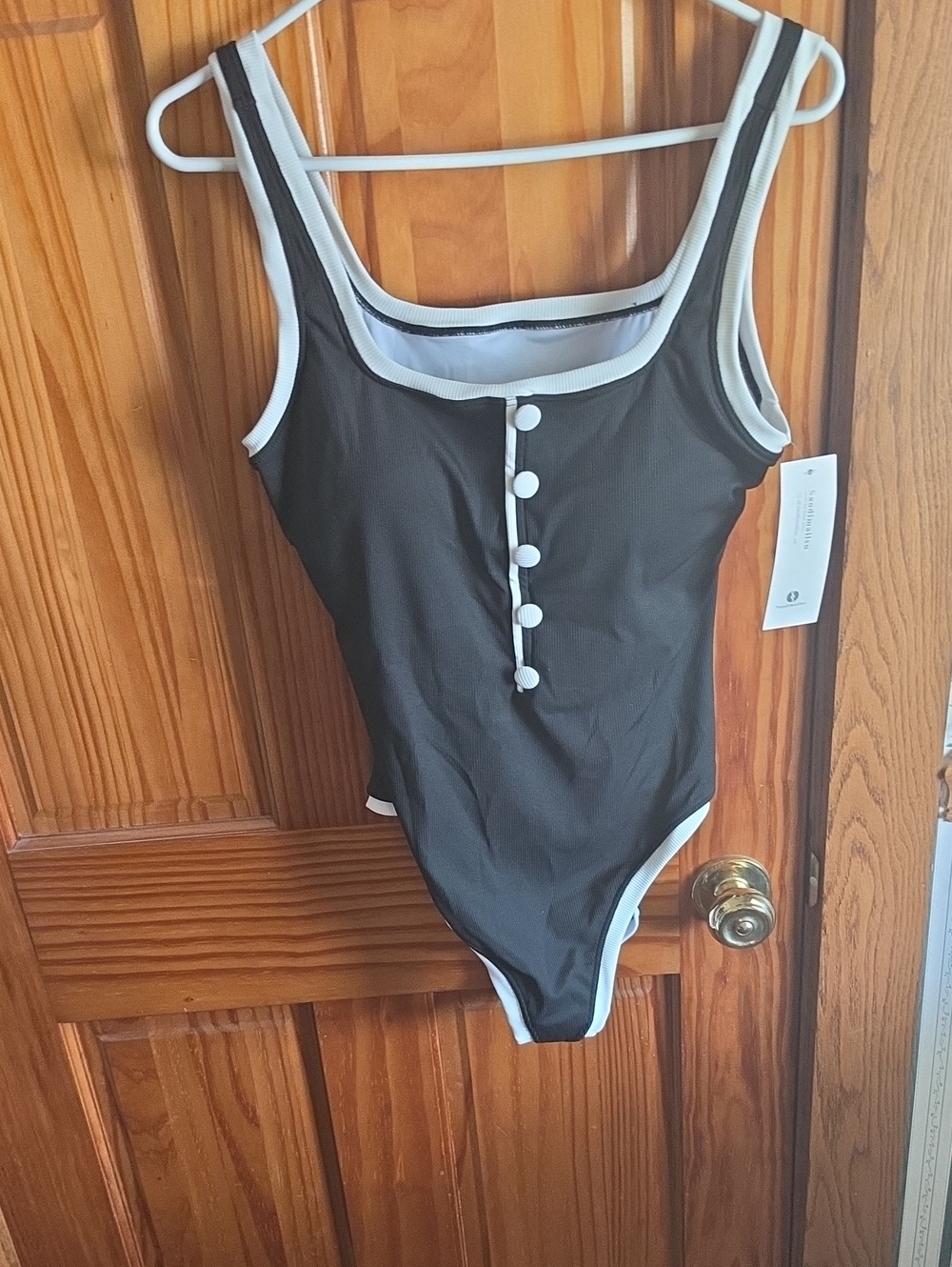 Saodimallsu Black and White Trim Kids One-Piece Swimsuit
